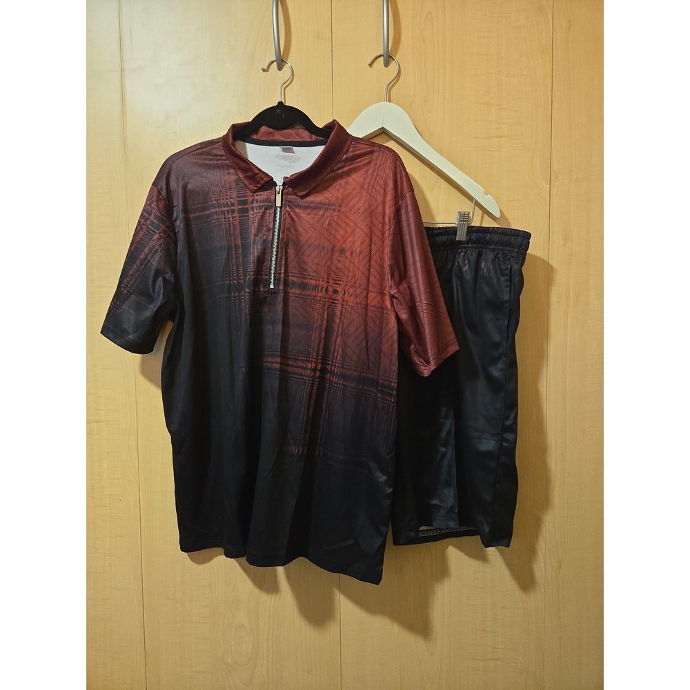 NWOT Men's workout outfit